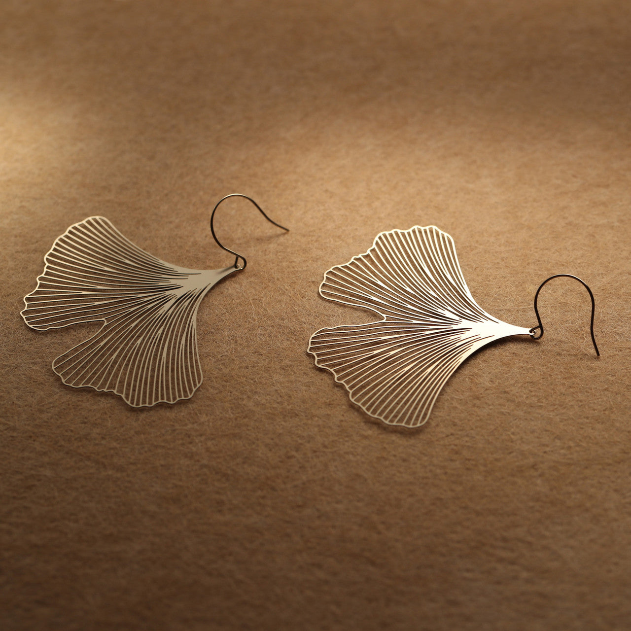 Moorigin_laser_cut_lightweight_jewellery_stainless_steel_earrings_drop_ginkgo_leaf_statement_earrings