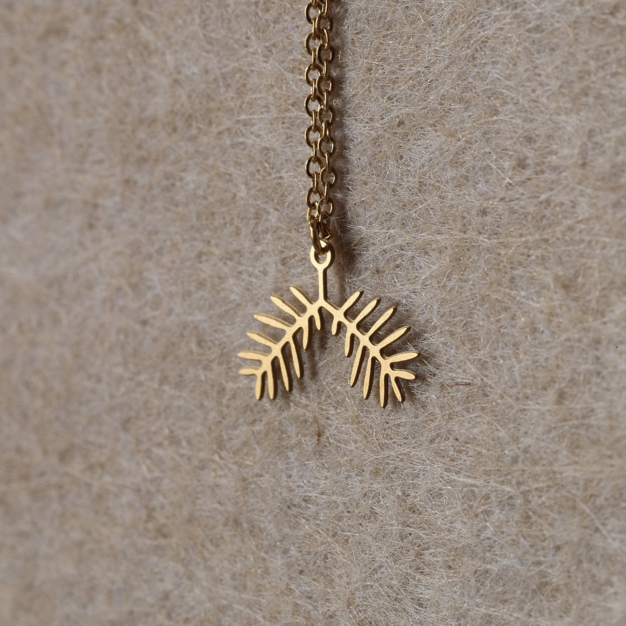 Moorigin_laser_cut_jewellery_necklace_pendant_gold_plated_stainless_steel_mimosa_pudica_leaf