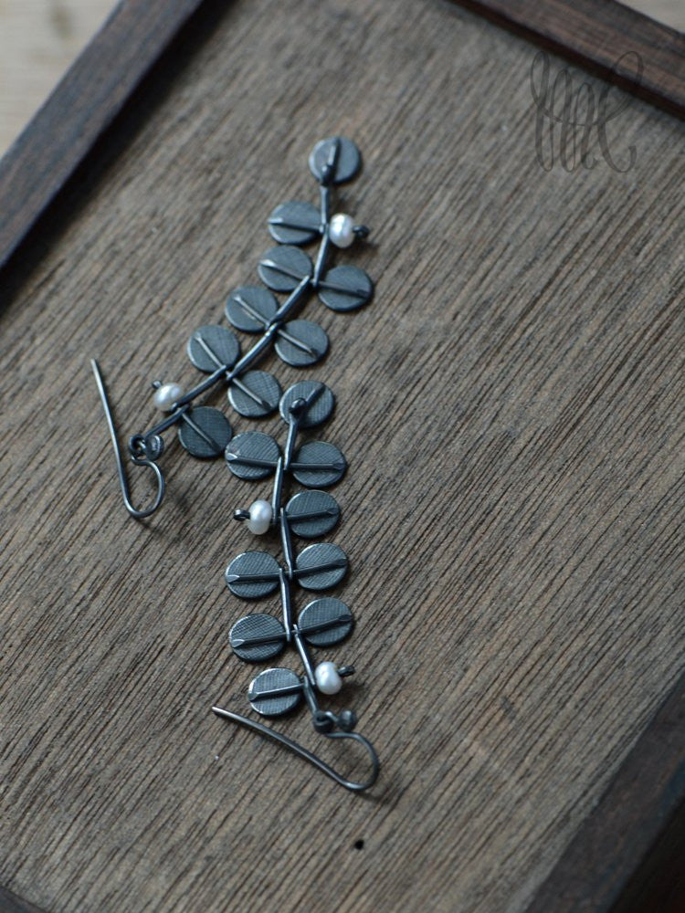 Small Pearly Kowhai in the Wind earrings