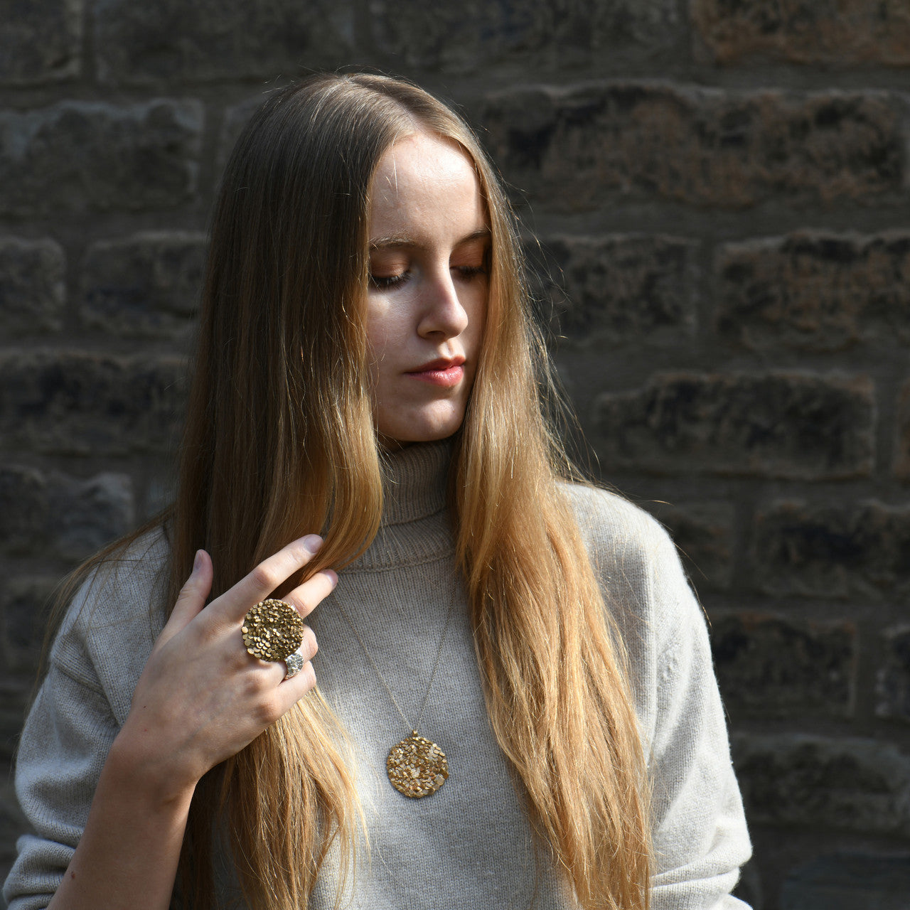 Jade_Mellor_handmade_jewellery_statement_ring_large_disc_bronze