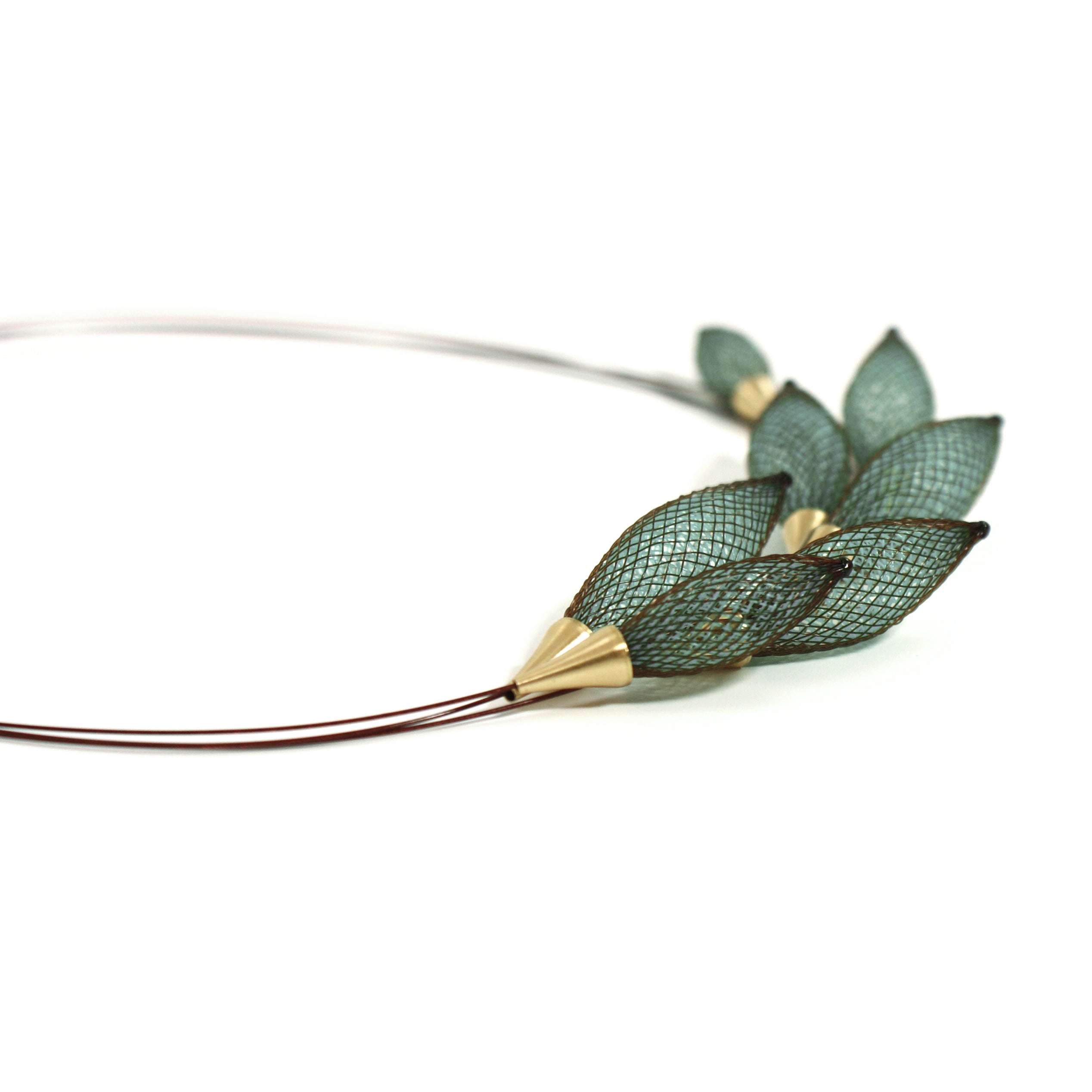 Green Epineuse Gold Full Leaves Choker Necklace