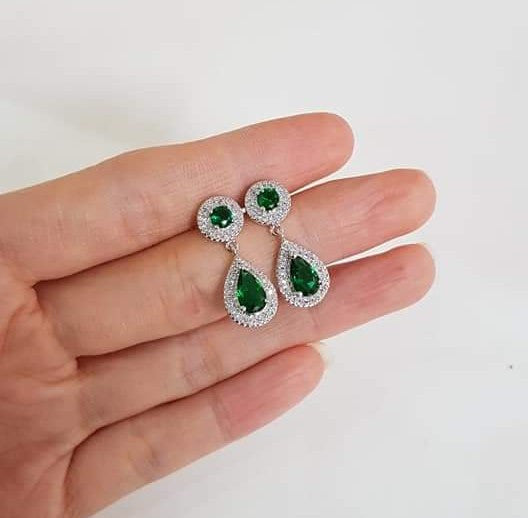 bridal_jewellery_bridal_accessories_earrings_teardrop_green_circular_bridesmaids_jewellery_wedding_dangle