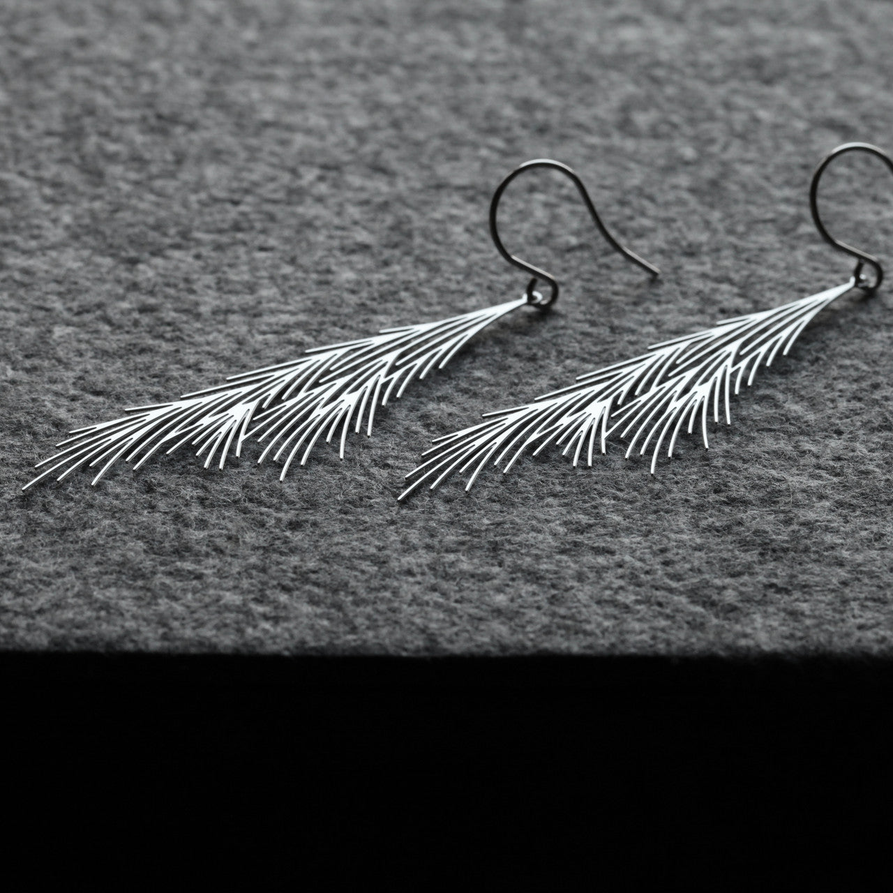 Moorigin_laser_cut_jewellery_stainless_steel_earrings_drop_dangle_common_reed_statement_earrings_Taiwan