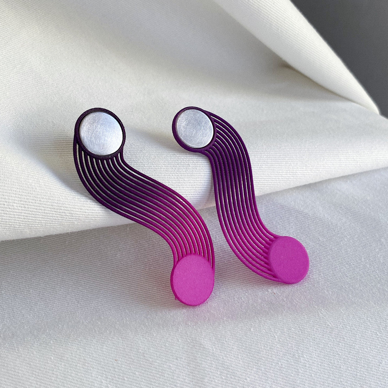 Eve_Balashova_handmade_jewellery_earrings_long_statement_pink_purple_sterling_silver_3D_printed_nylon