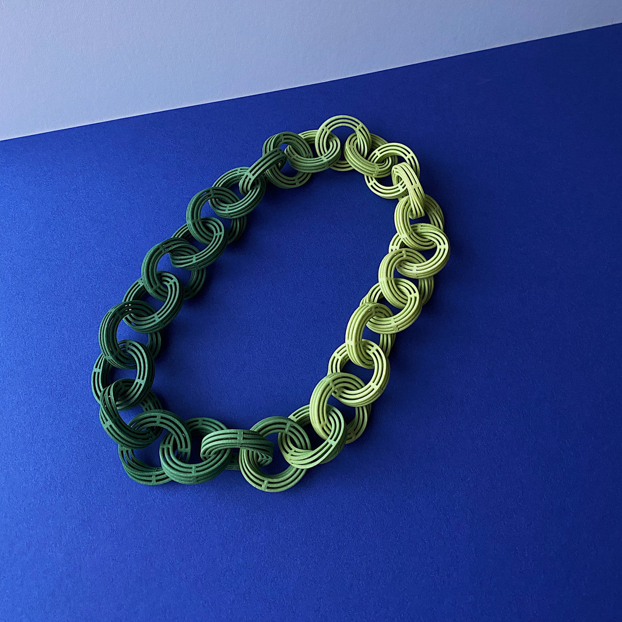 Eve_Balashova_3D_printed_jewellery_chain_necklace_green_statement_chunky