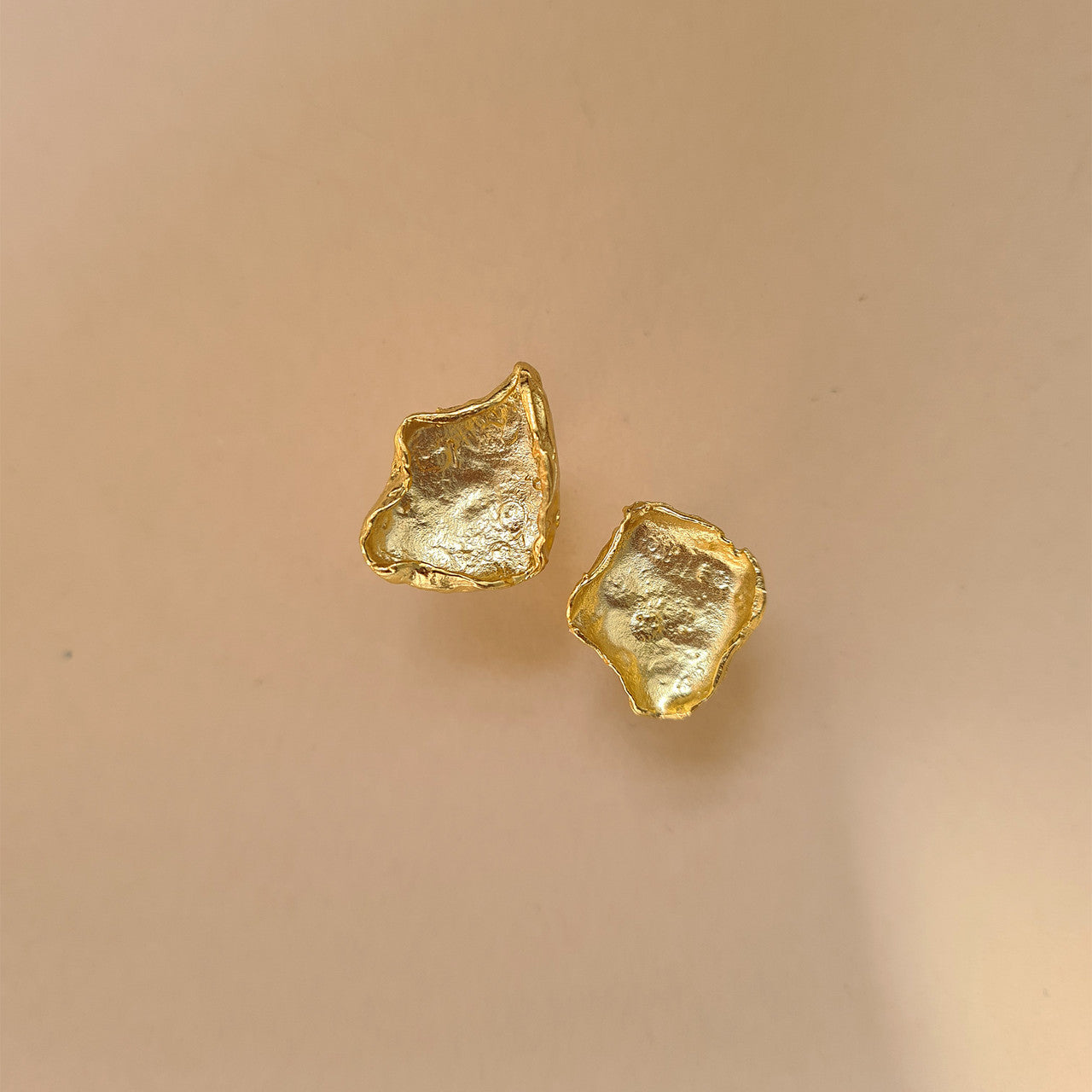 janus_edinburgh_gold_vermeil_sterling_silver_nature_inspired_fragment_organic_stud_earrings