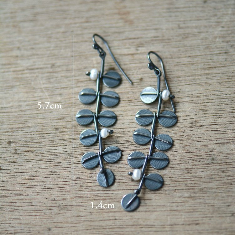 Small Pearly Kowhai in the Wind earrings